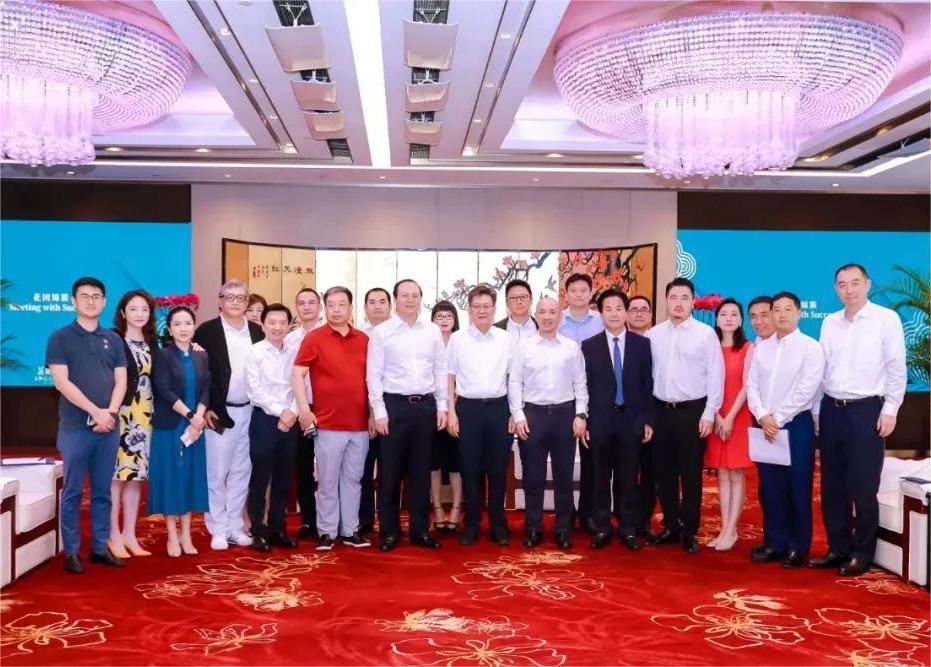 c7c7娱乐平台董事长李军赴广州考察交流