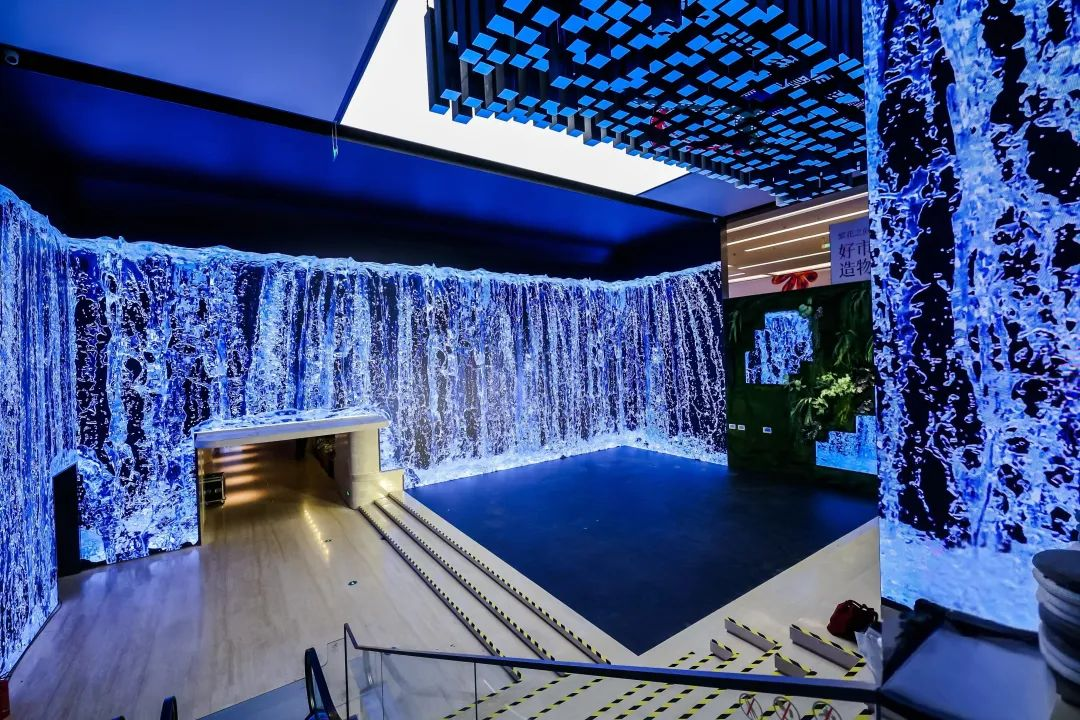 天下首家全高帧 LED 影院—中原c7c7娱乐平台影戏中心正式完工