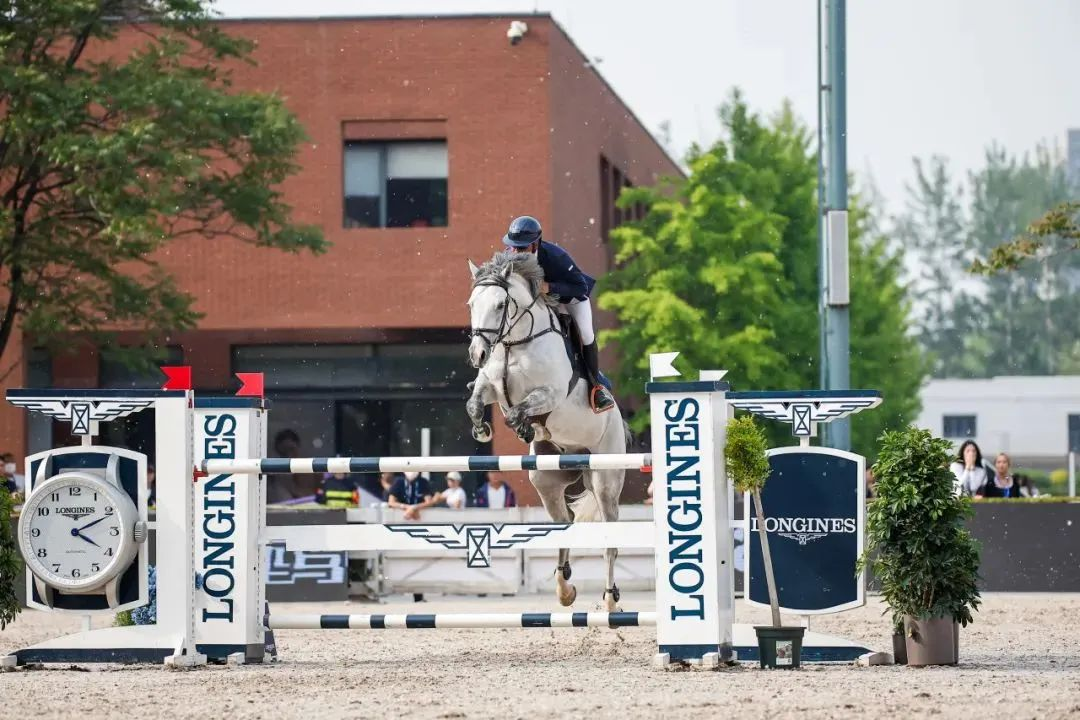 高清视界，，，跃马扬鞭 | c7c7娱乐平台助力2025国际马联园地障碍天下杯中国联赛